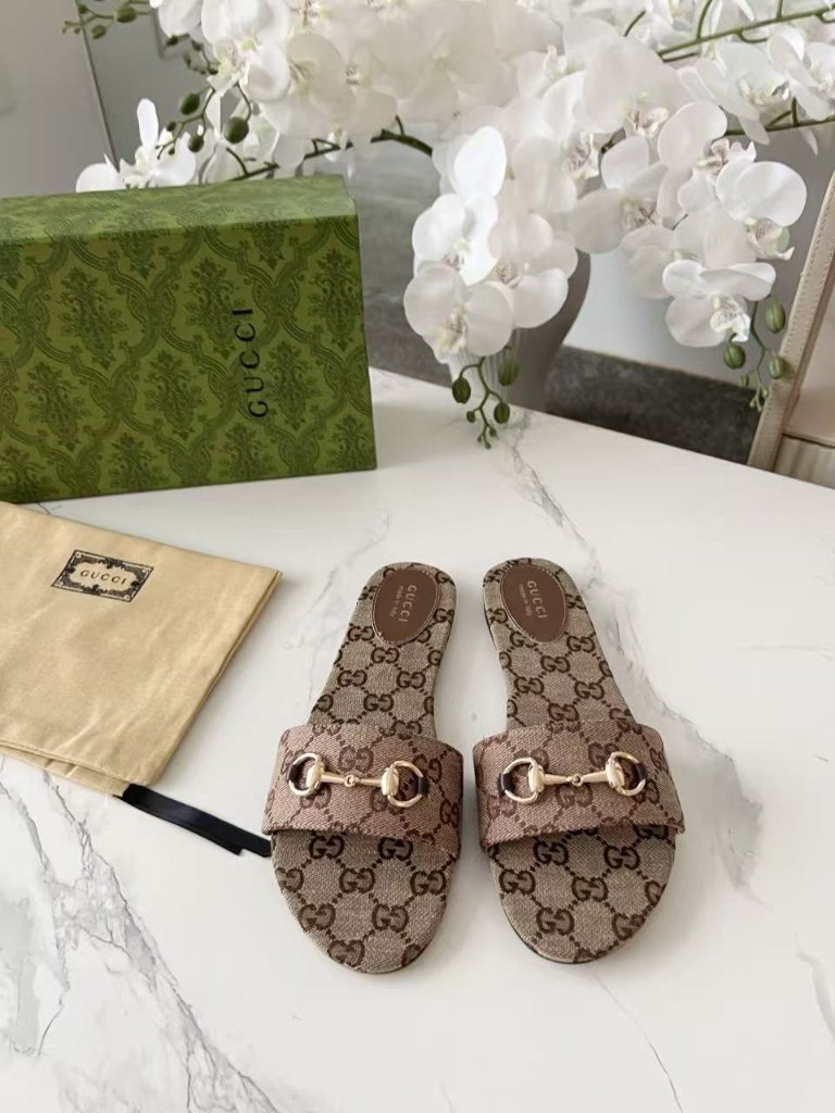 Gucci New Gucci Slippers